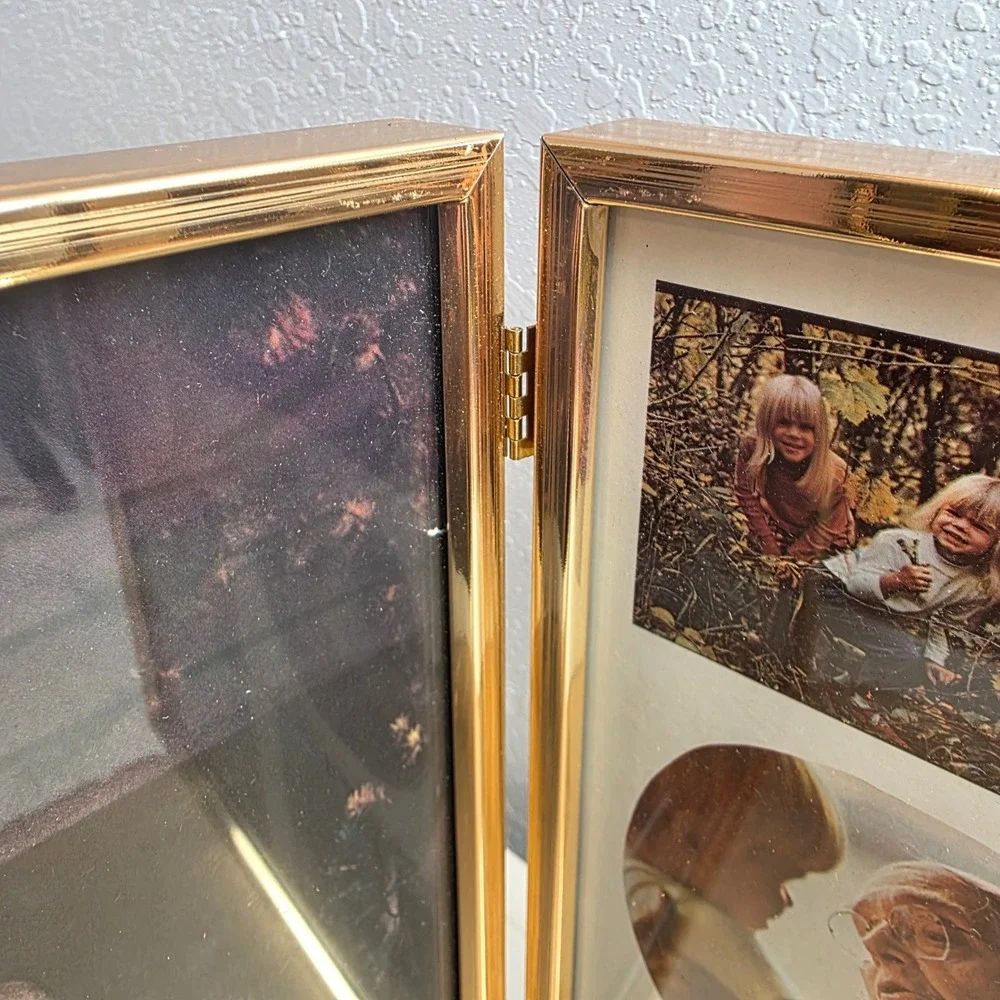 CLEARANCE 💲6️⃣Vintage Intercraft Gold Double Hinged Photo Frame The‎ Collection